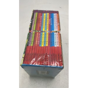 The Shakespeare Stories Collection - 16 Books